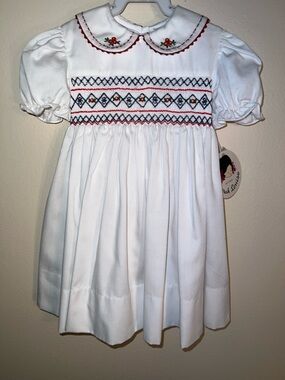 VTG Kids Sarah Louise White Hand Smocked Peter Pan Collar Dress.​ Sz 18M